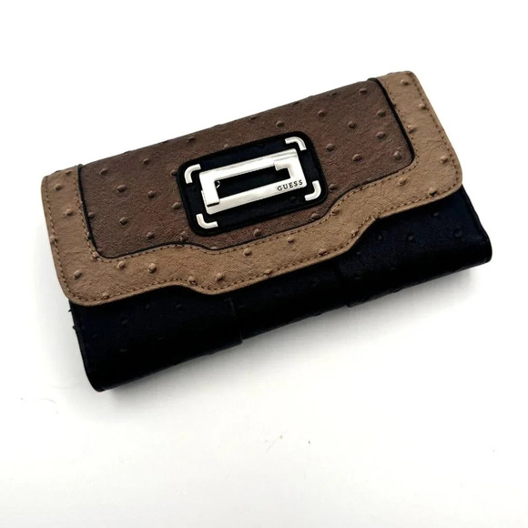 Guess wallet barely used - Picture 1 of 4